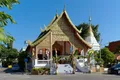 Un temple bouddhiste dans la vieille ville de Chiang Mai