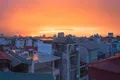 Les toits de Hanoï au coucher du soleil